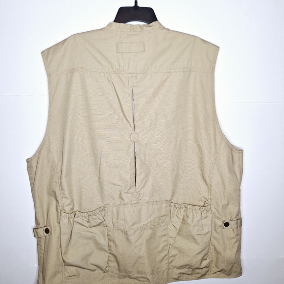 5.11 Tactical Vest extended size 2XL. - Picture 2 of 8